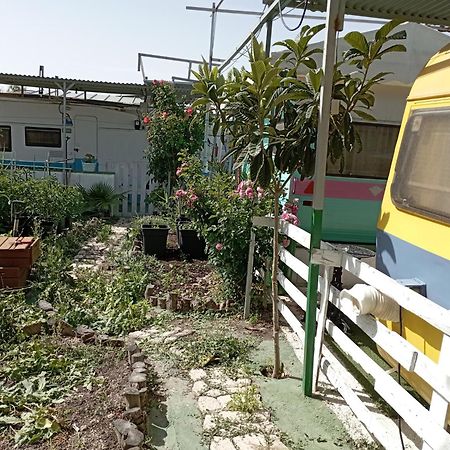 Caravanas Y Habitaciones Para Relajarse แซกส์ ภายนอก รูปภาพ