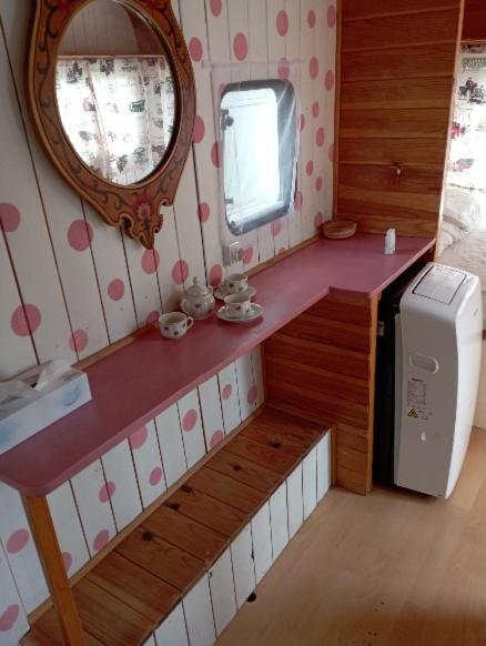 Caravanas Y Habitaciones Para Relajarse แซกส์ ภายนอก รูปภาพ