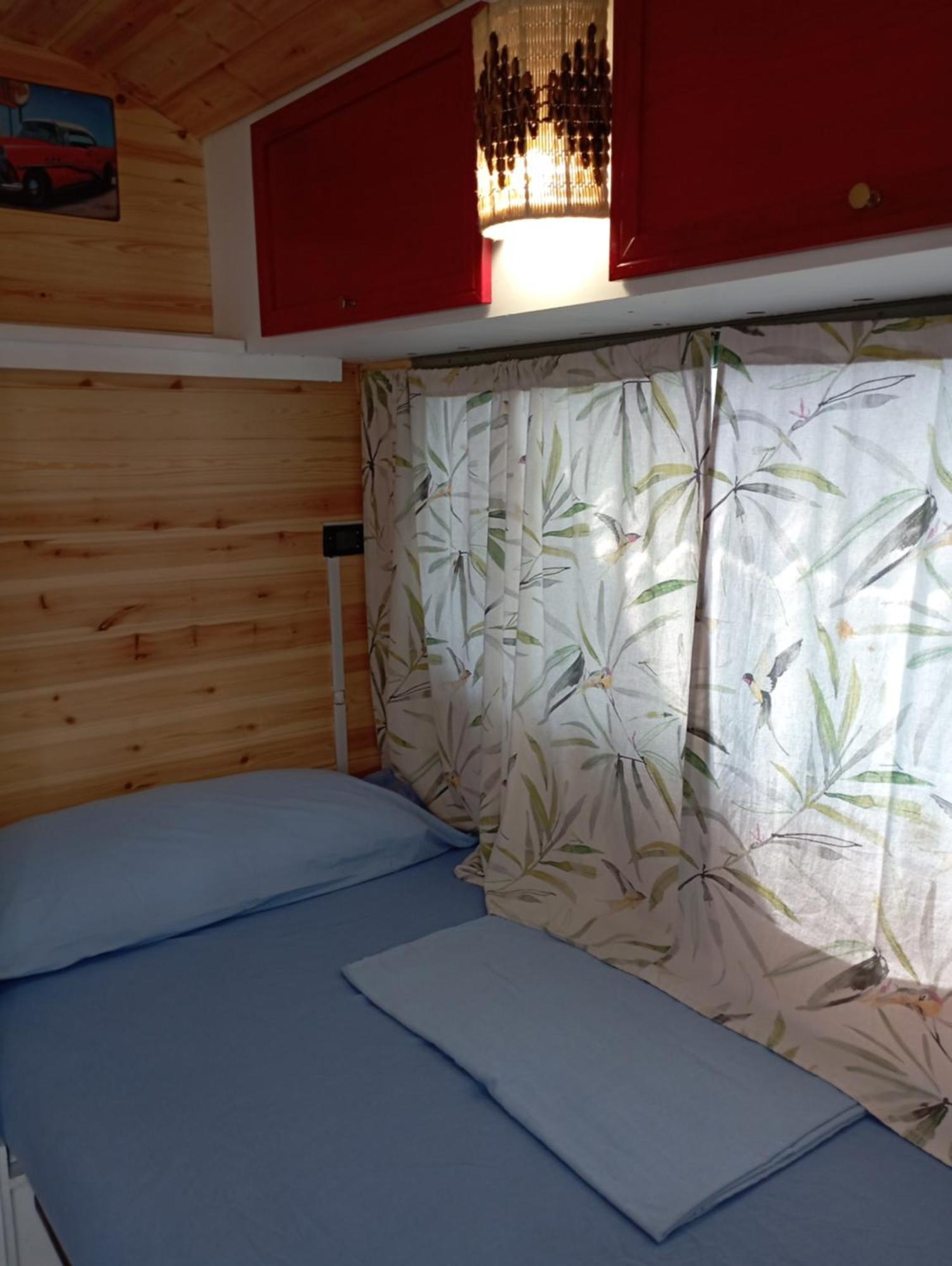 Caravanas Y Habitaciones Para Relajarse แซกส์ ภายนอก รูปภาพ